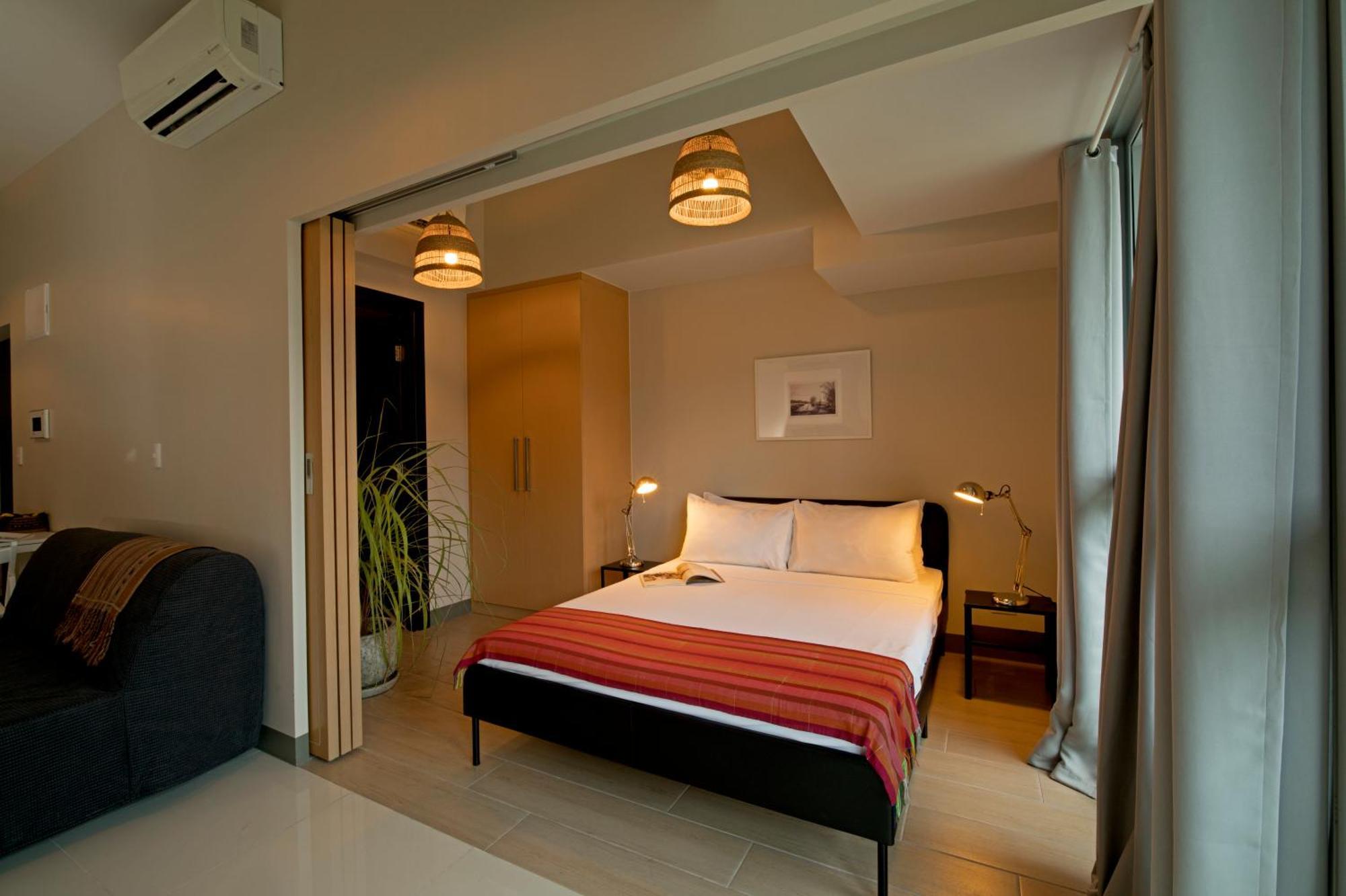 Uptown Parksuites Apartments Tower 2 Bgc By Ph Staycation Manila Exterior foto