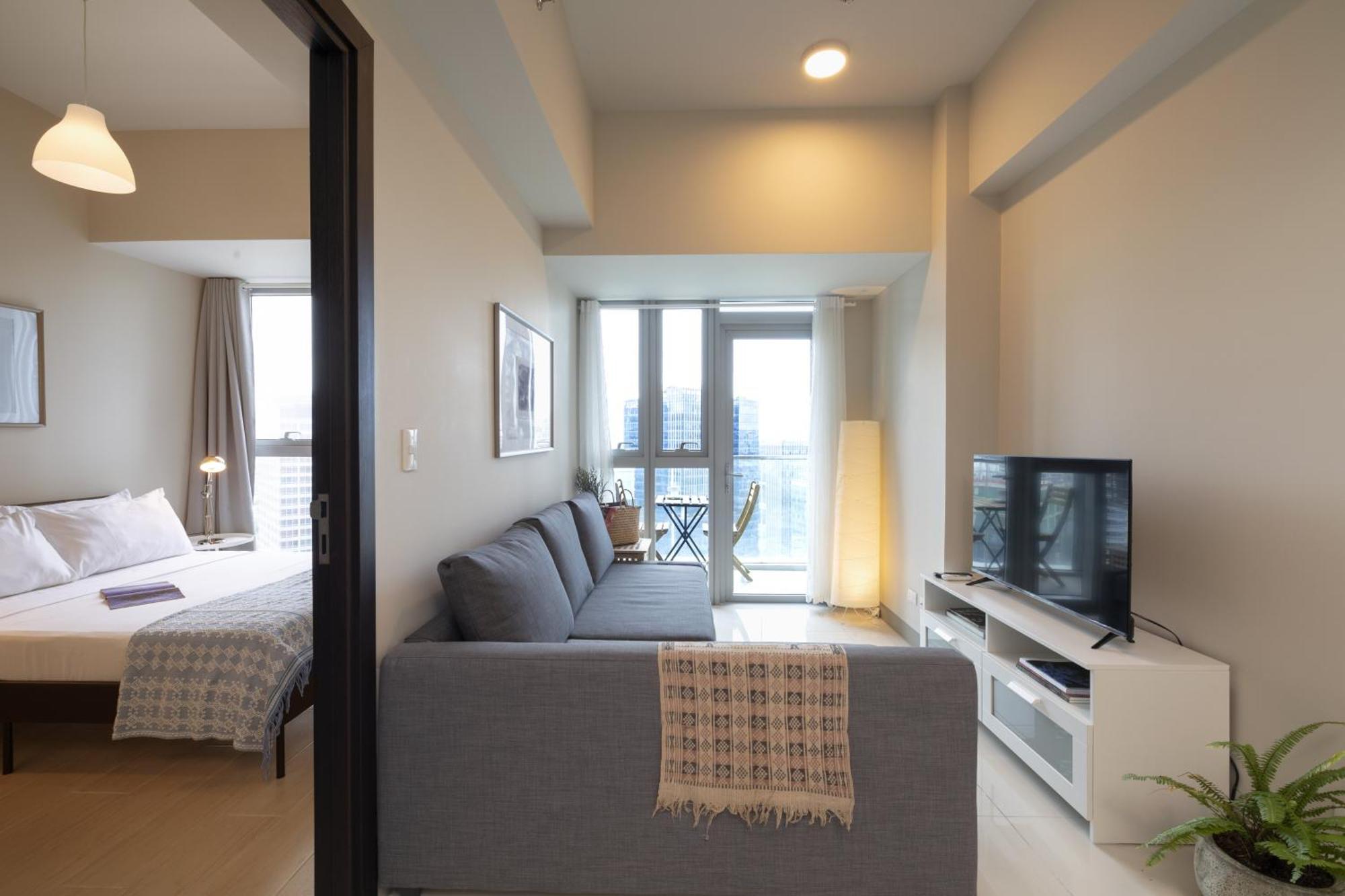 Uptown Parksuites Apartments Tower 2 Bgc By Ph Staycation Manila Exterior foto